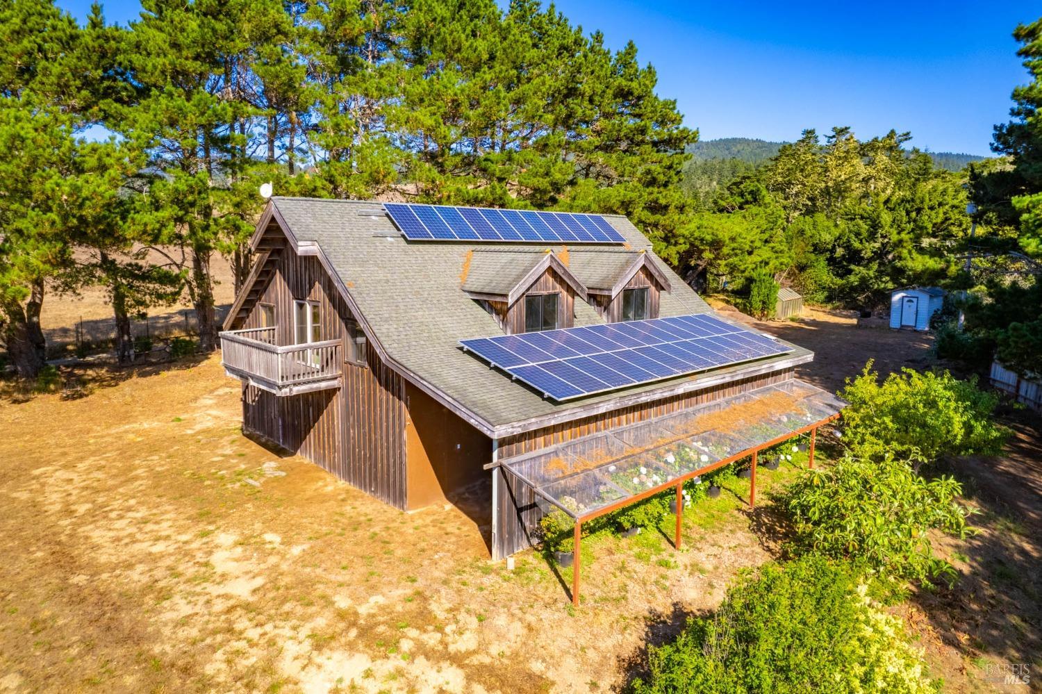 43500 Crispin Road Manchester CA 95459