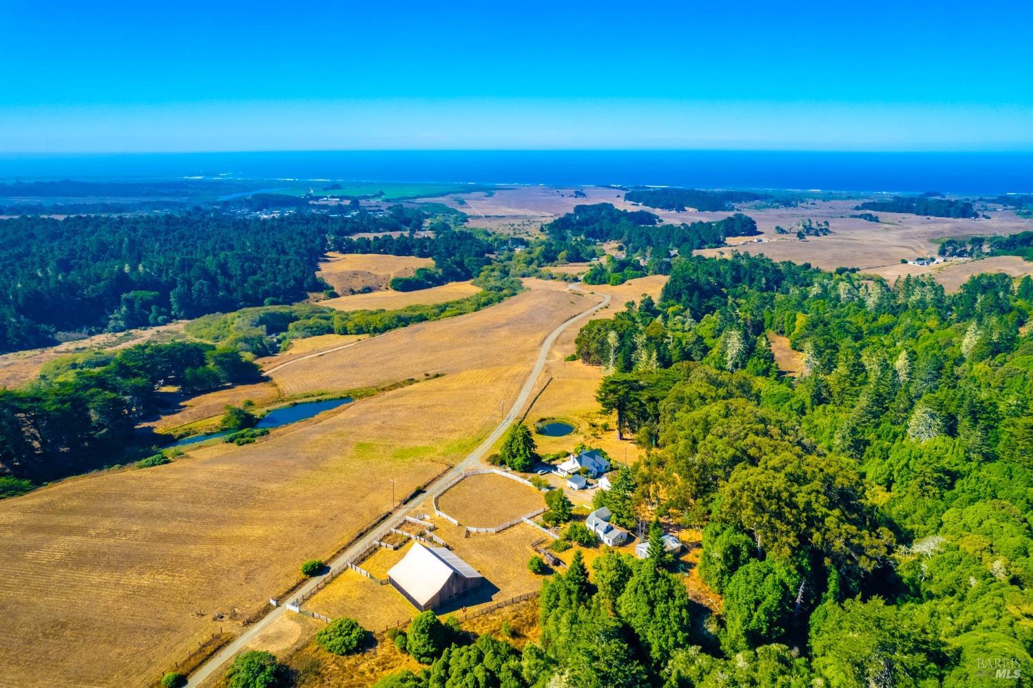 43500 Crispin Road Manchester CA 95459