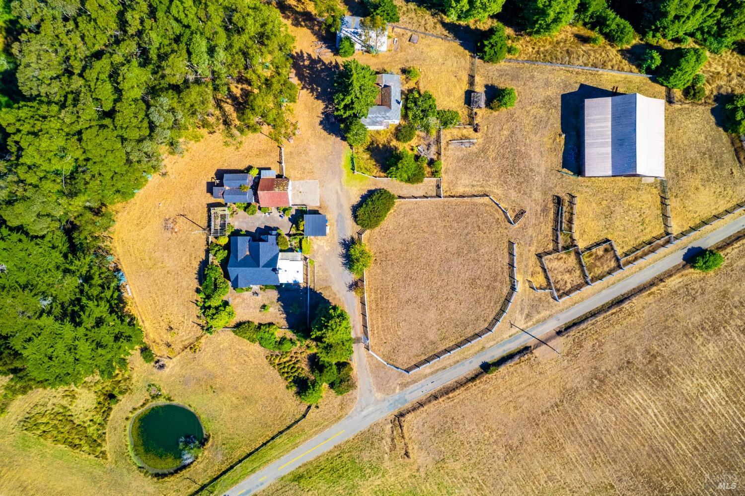43500 Crispin Road Manchester CA 95459