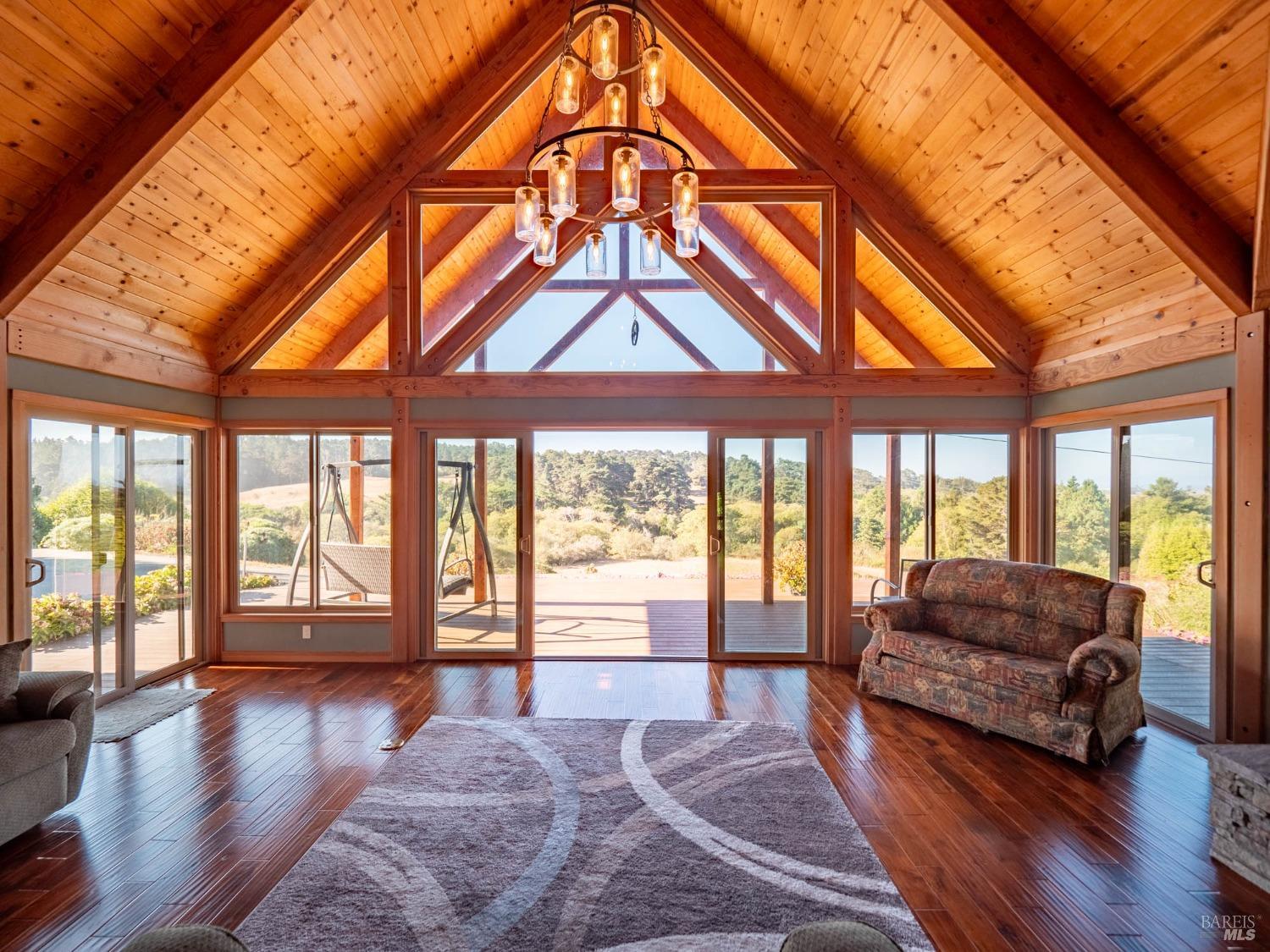 43500 Crispin Road Manchester CA 95459