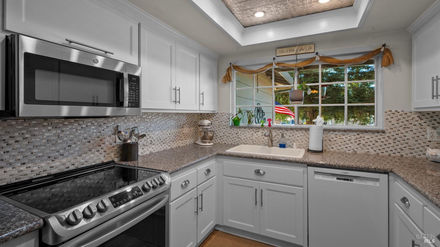 185 Midvale Drive Vacaville CA 95687
