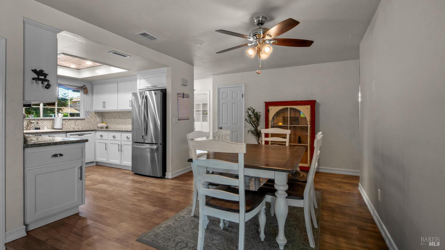185 Midvale Drive Vacaville CA 95687