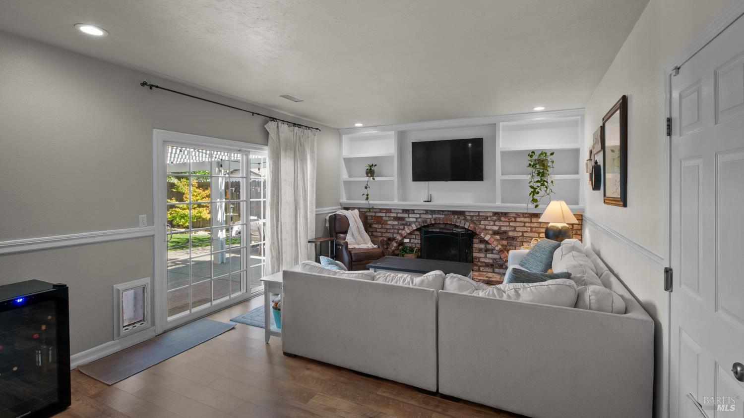 185 Midvale Drive Vacaville CA 95687