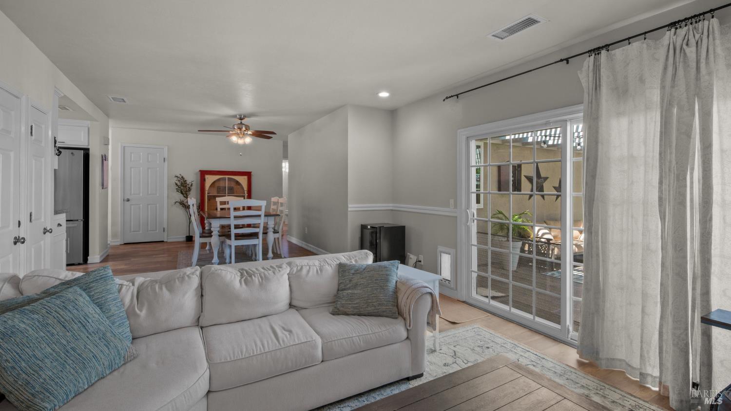 185 Midvale Drive Vacaville CA 95687