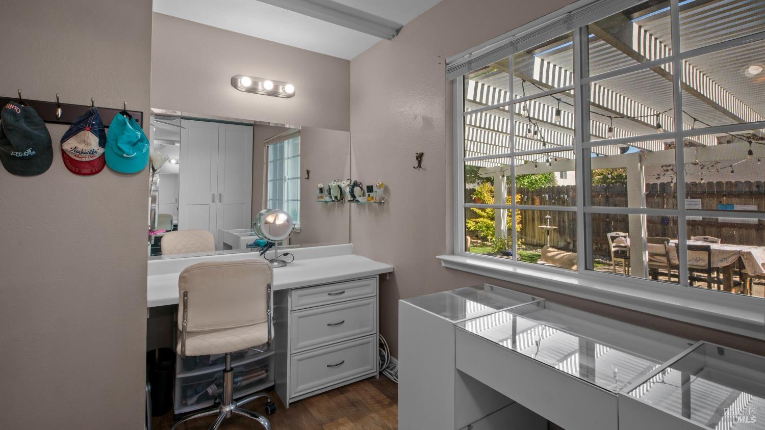 185 Midvale Drive Vacaville CA 95687