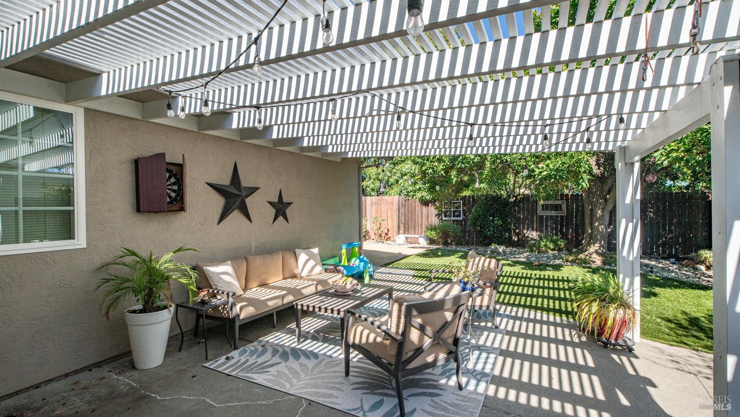 185 Midvale Drive Vacaville CA 95687
