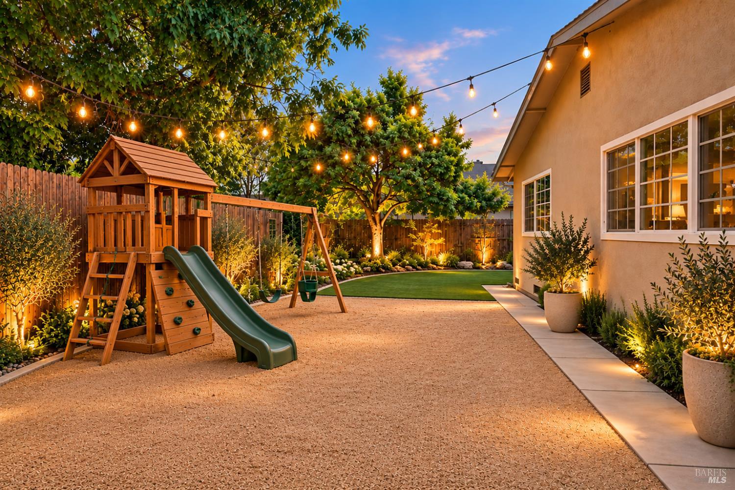 185 Midvale Drive Vacaville CA 95687