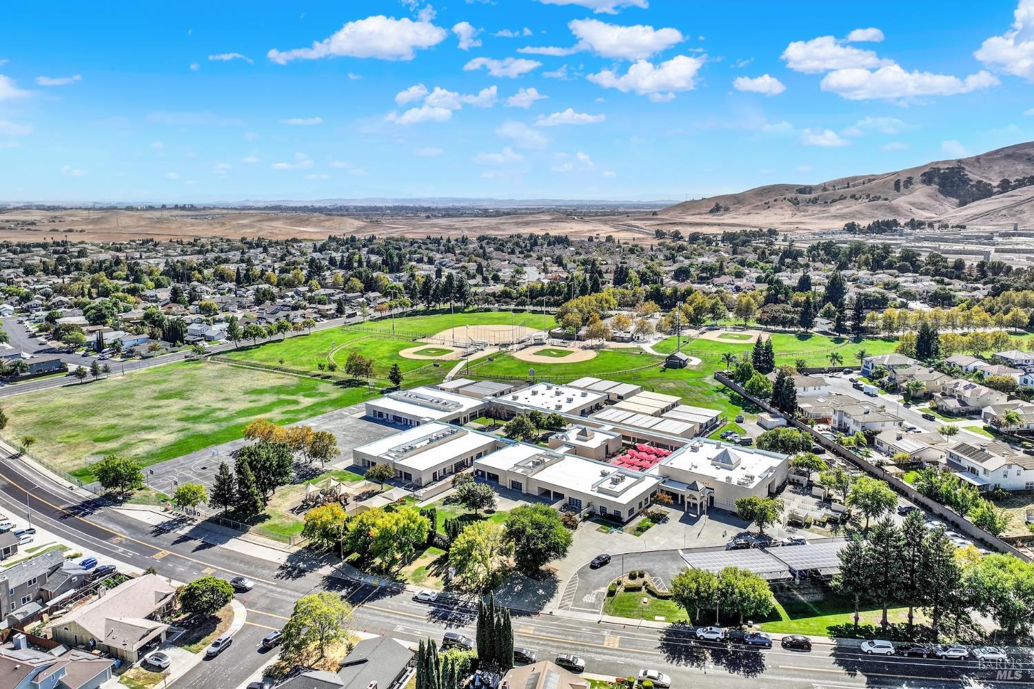 185 Midvale Drive Vacaville CA 95687