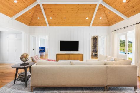5561 Sonoma Mountain Road Santa Rosa CA 95404