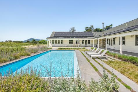 5561 Sonoma Mountain Road Santa Rosa CA 95404