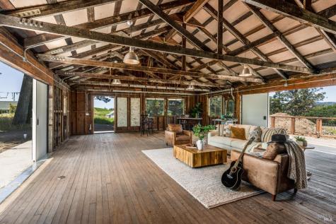 5561 Sonoma Mountain Road Santa Rosa CA 95404