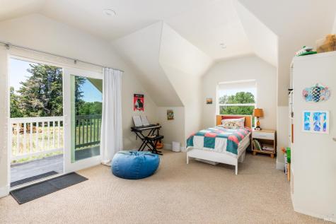 5561 Sonoma Mountain Road Santa Rosa CA 95404