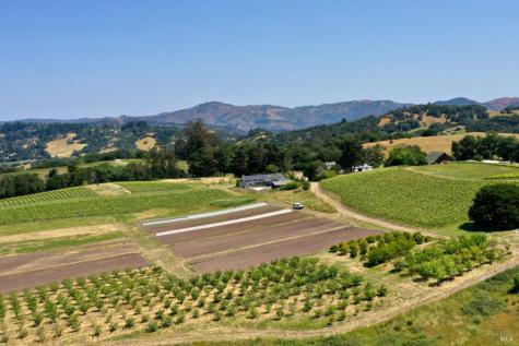 5561 Sonoma Mountain Road Santa Rosa CA 95404