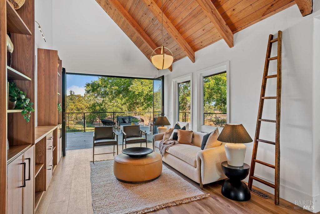 10934 Eastside Road Healdsburg CA 95448