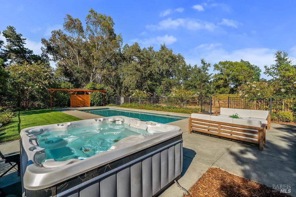 10934 Eastside Road Healdsburg CA 95448