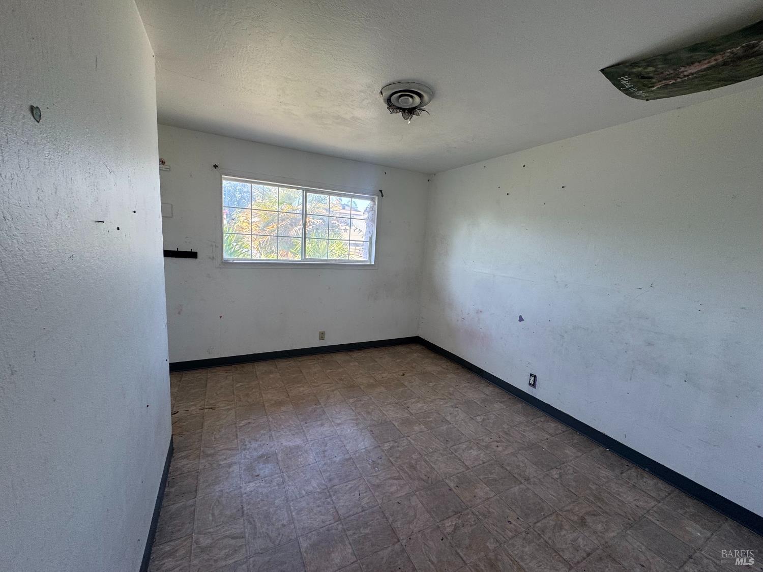 7534 Adrian Drive Rohnert Park CA 94928