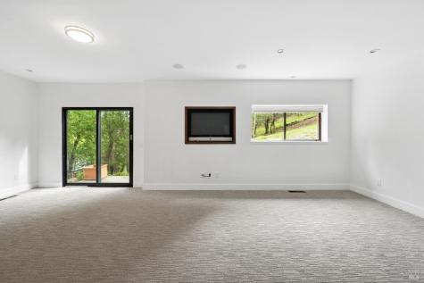 33 Pacheco Creek Drive Novato CA 94949