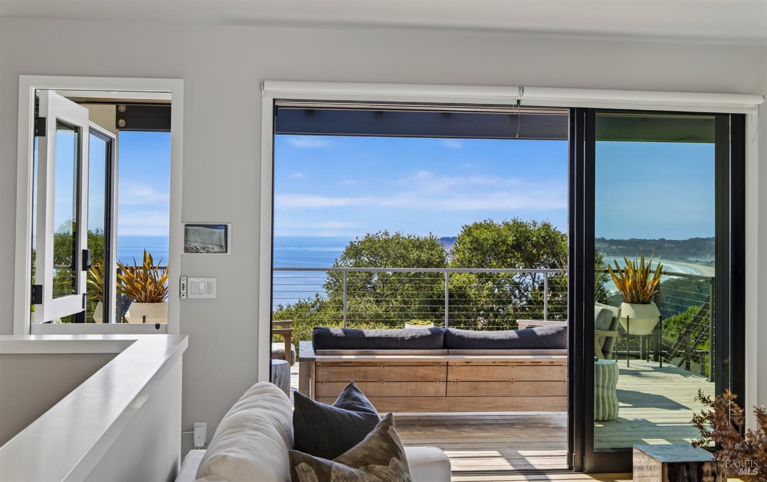 6976 Panoramic Highway Stinson Beach CA 94970