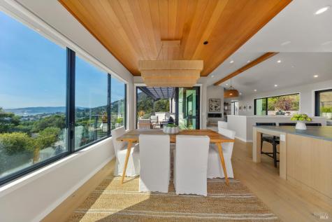 6976 Panoramic Highway Stinson Beach CA 94970