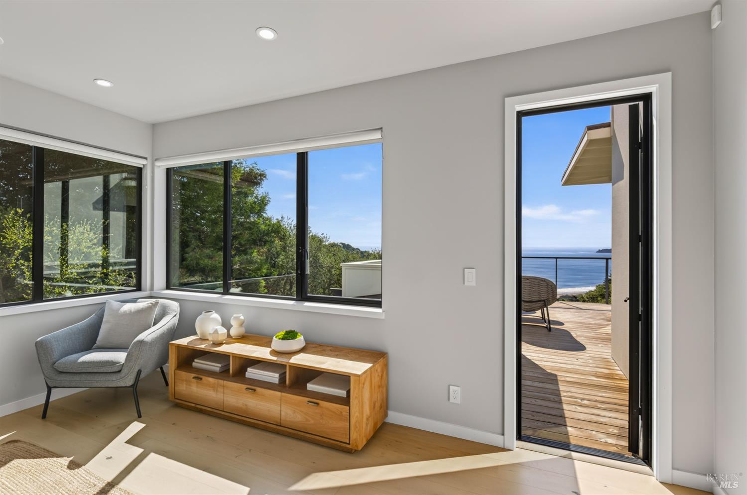 6976 Panoramic Highway Stinson Beach CA 94970