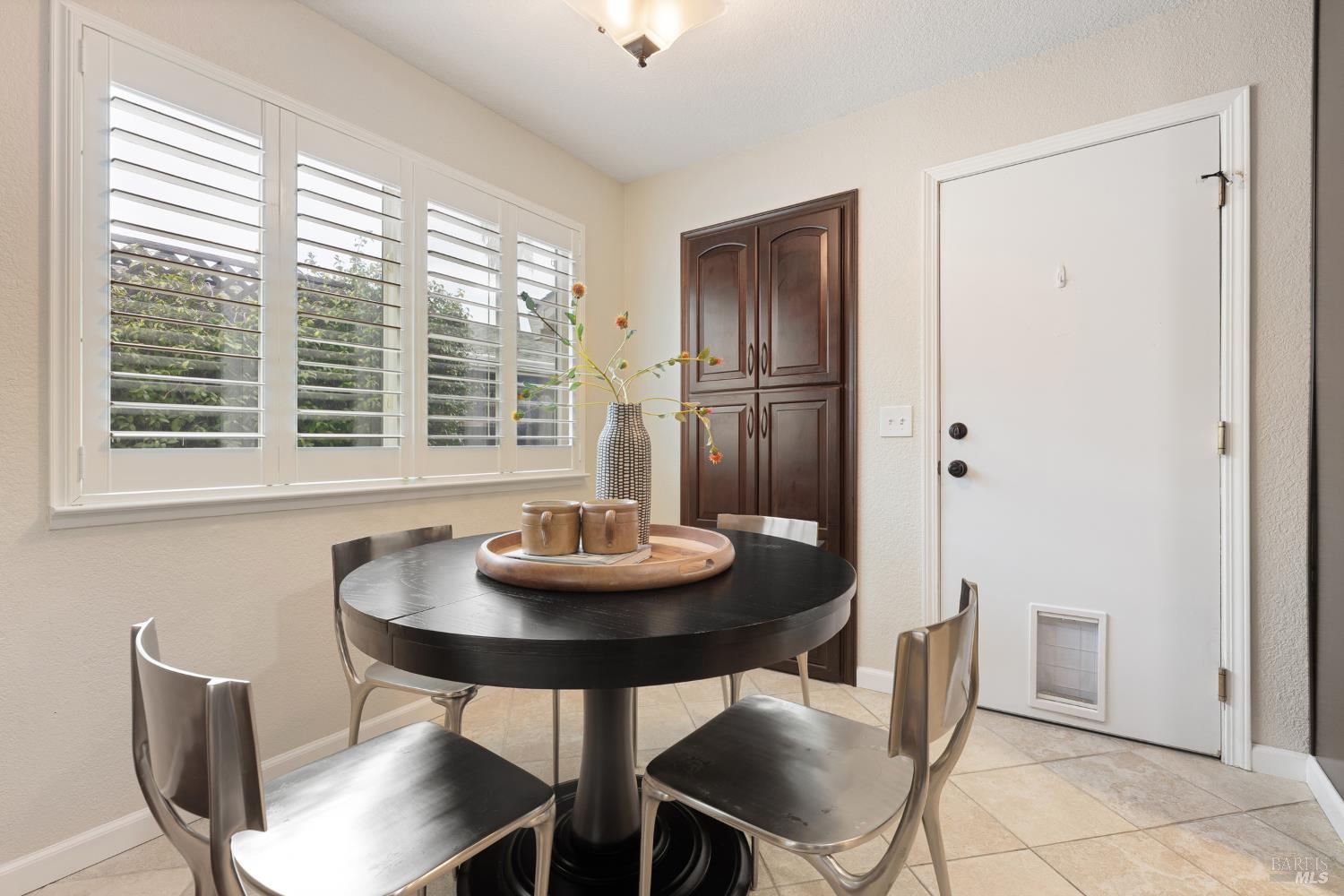 860 Yeoman Court Vacaville CA 95687