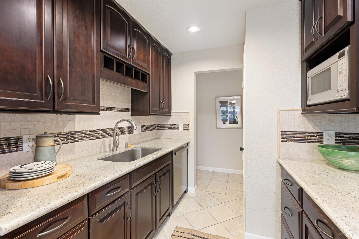 860 Yeoman Court Vacaville CA 95687
