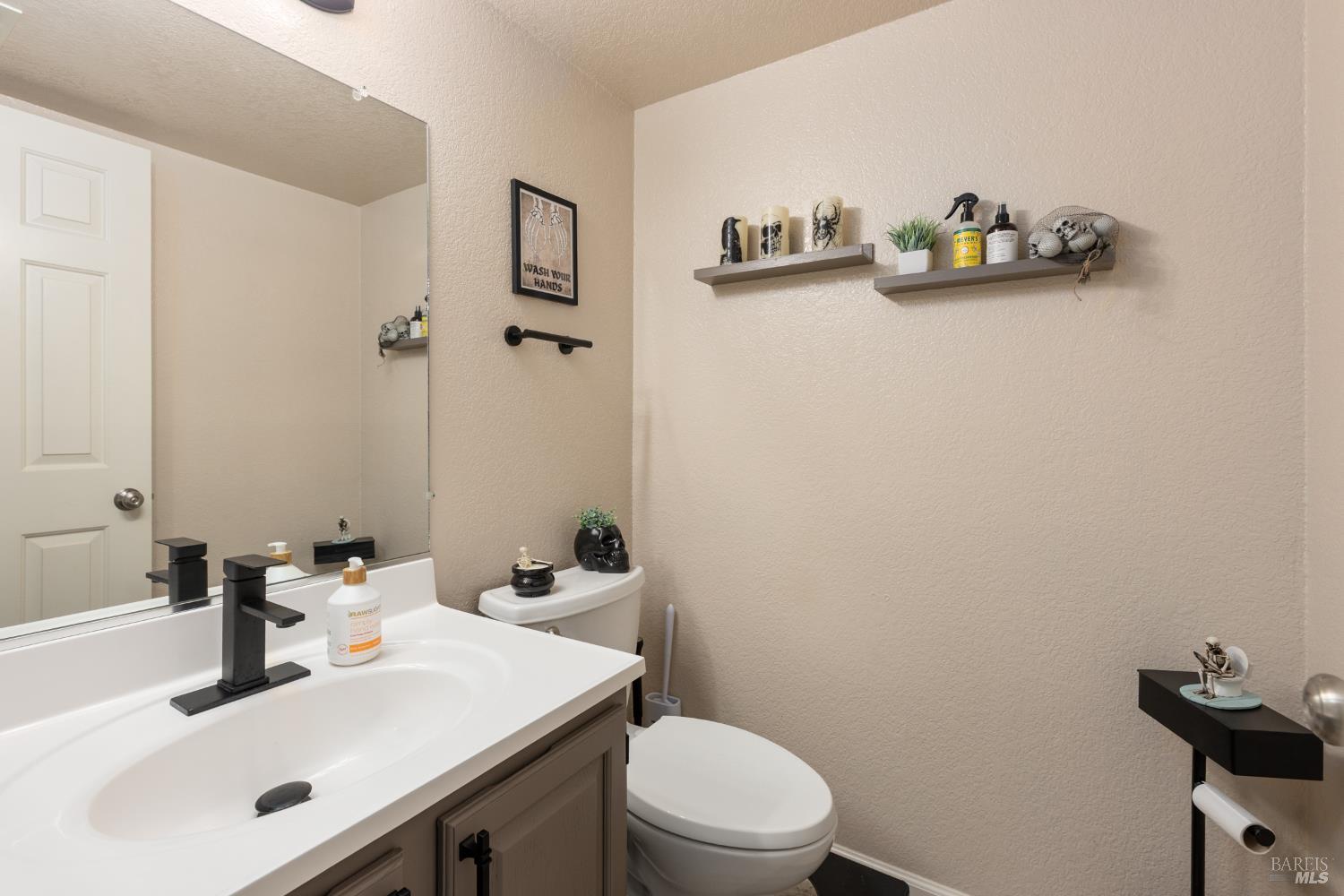 927 Arbor Oaks Drive Vacaville CA 95687