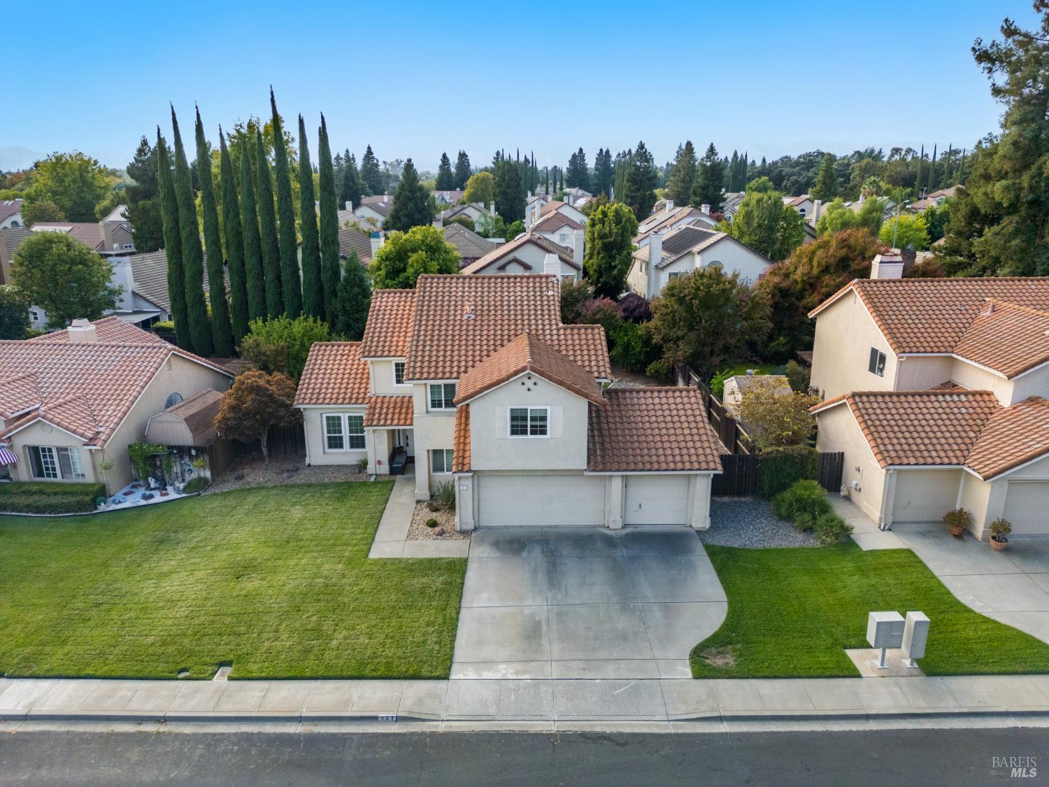 927 Arbor Oaks Drive Vacaville CA 95687
