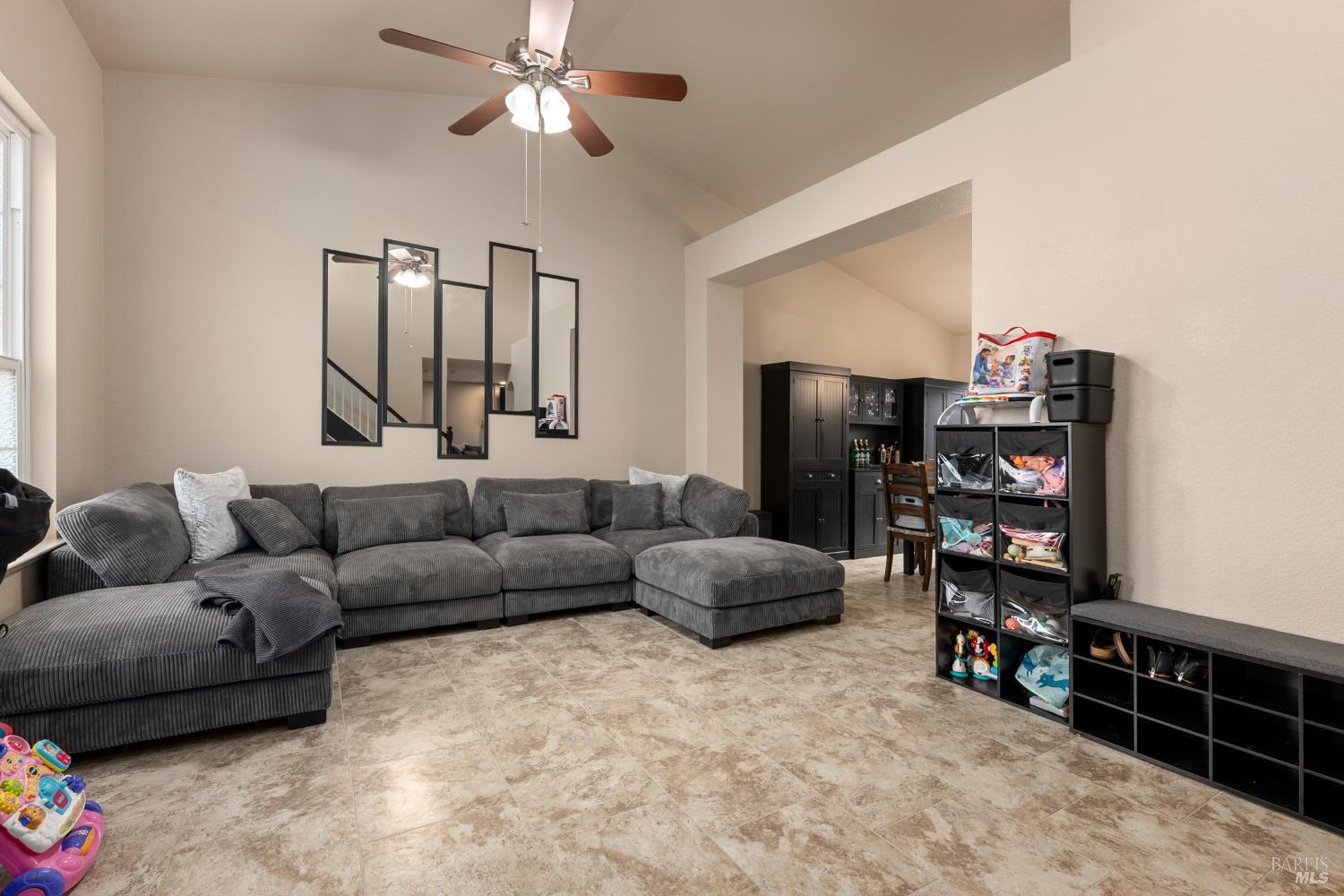 927 Arbor Oaks Drive Vacaville CA 95687