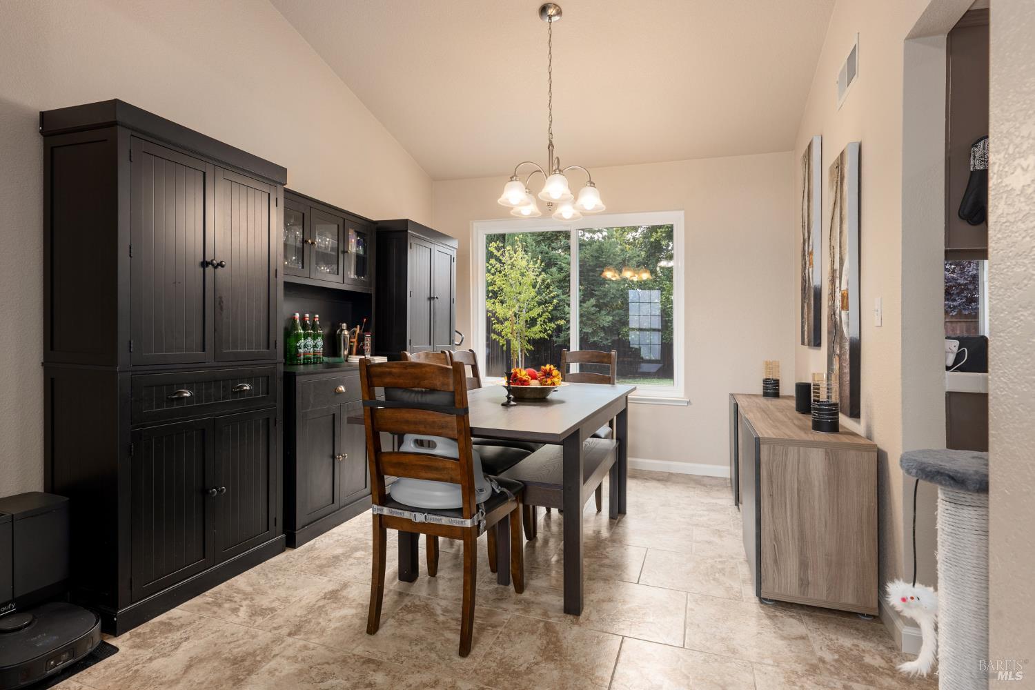 927 Arbor Oaks Drive Vacaville CA 95687