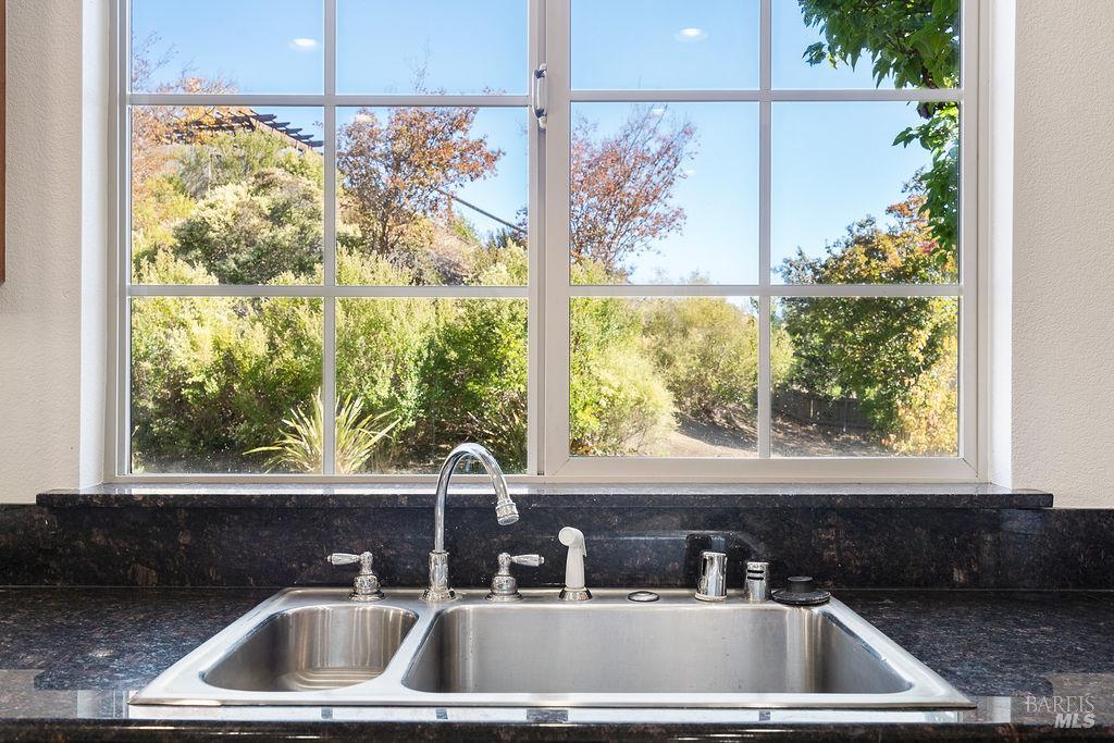 6012 Claret Court Vallejo CA 94591