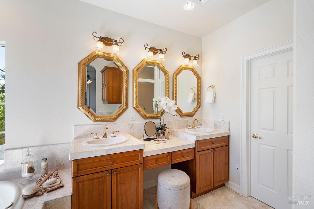 6012 Claret Court Vallejo CA 94591