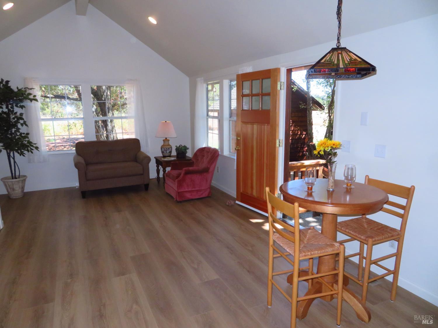 1640 Sanders Road Windsor CA 95492