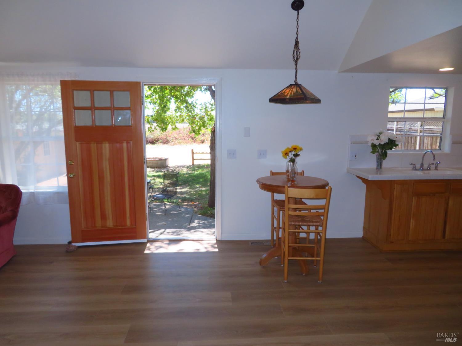 1640 Sanders Road Windsor CA 95492