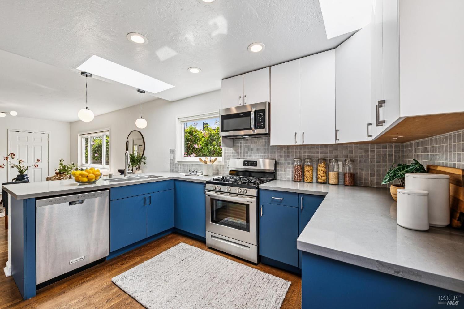 382 43rd Street Oakland CA 94609