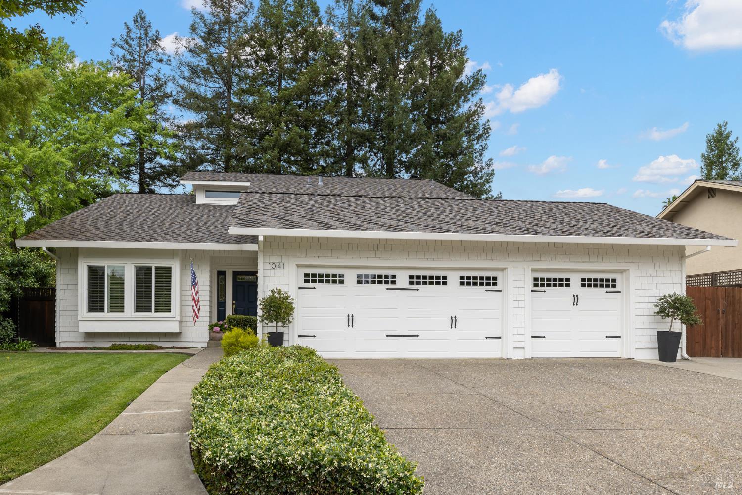 1041 Banbury Court Napa CA 94558