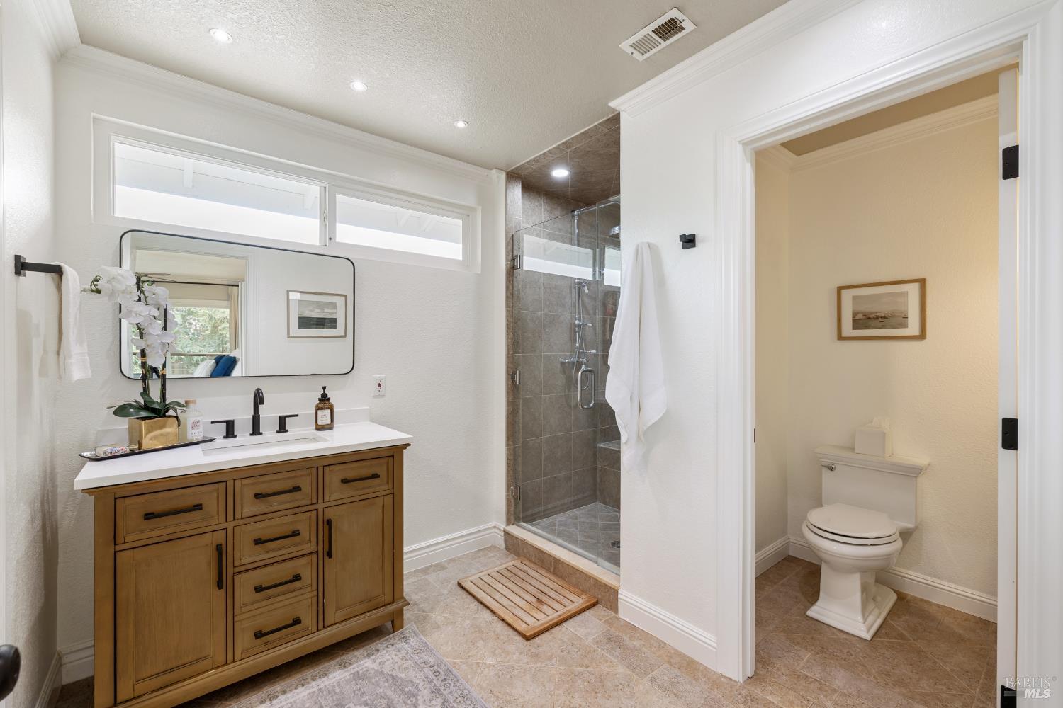 1041 Banbury Court Napa CA 94558