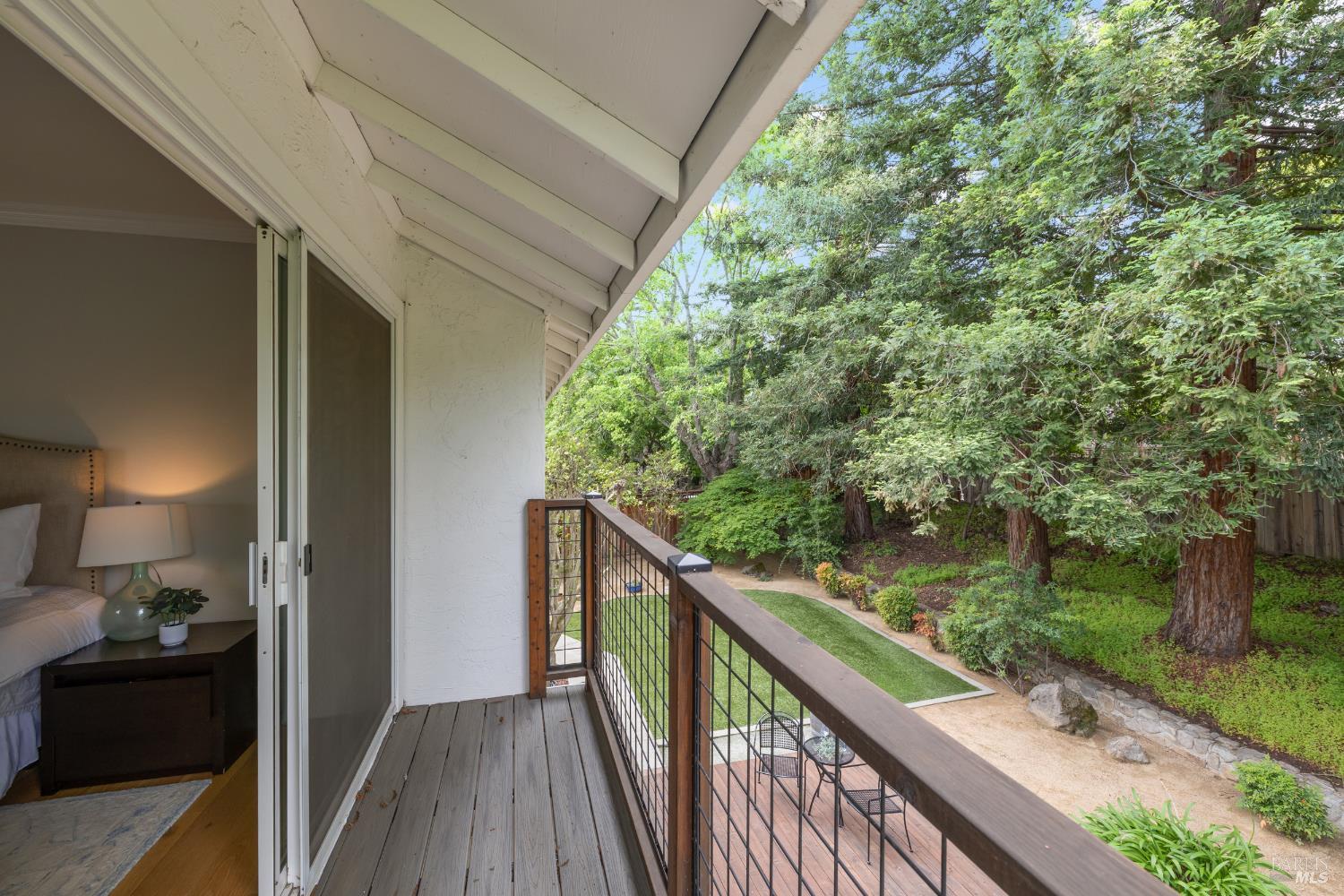 1041 Banbury Court Napa CA 94558