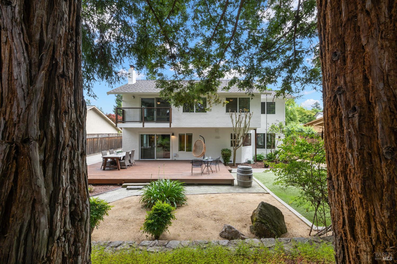 1041 Banbury Court Napa CA 94558