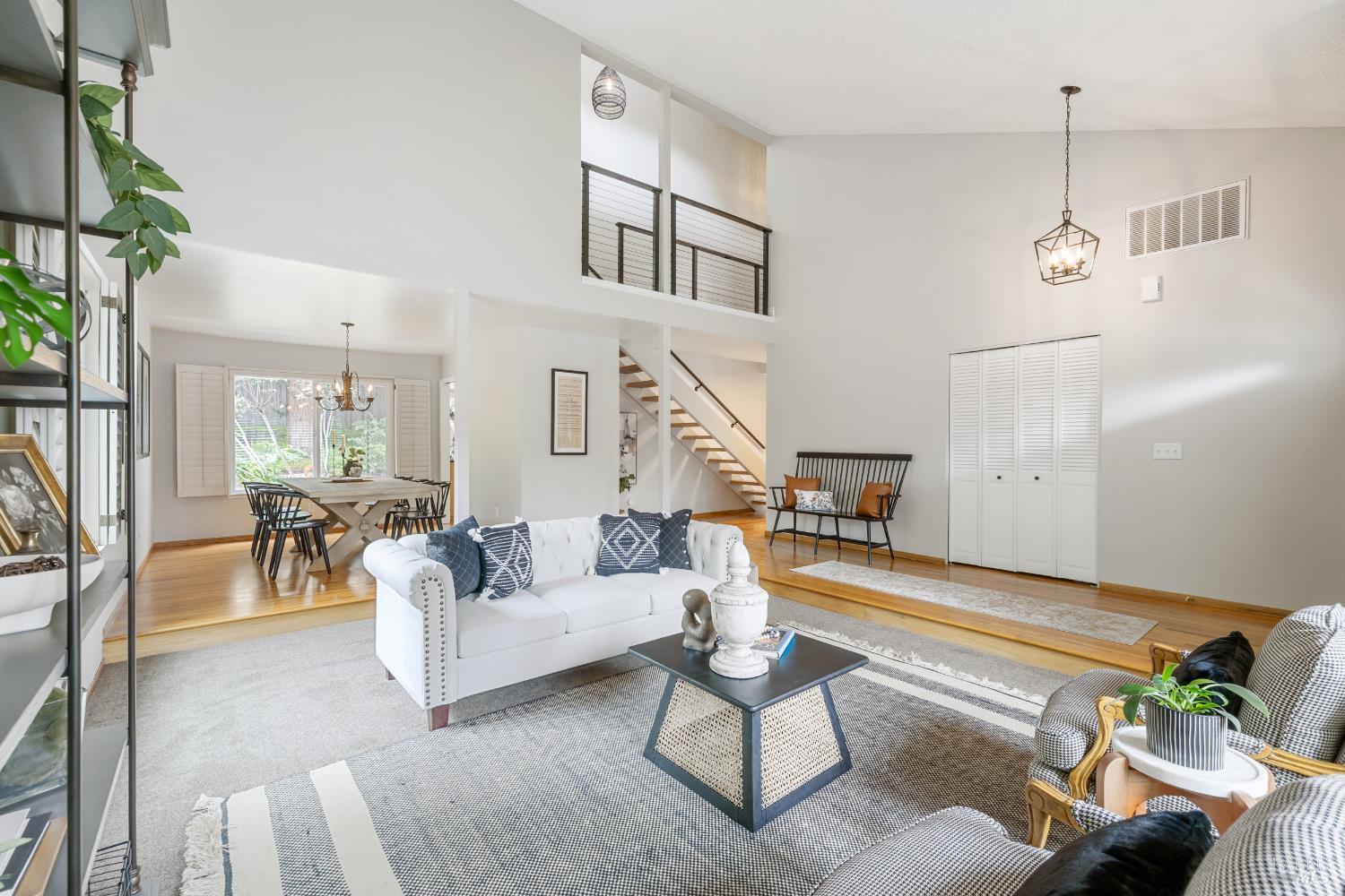 1041 Banbury Court Napa CA 94558