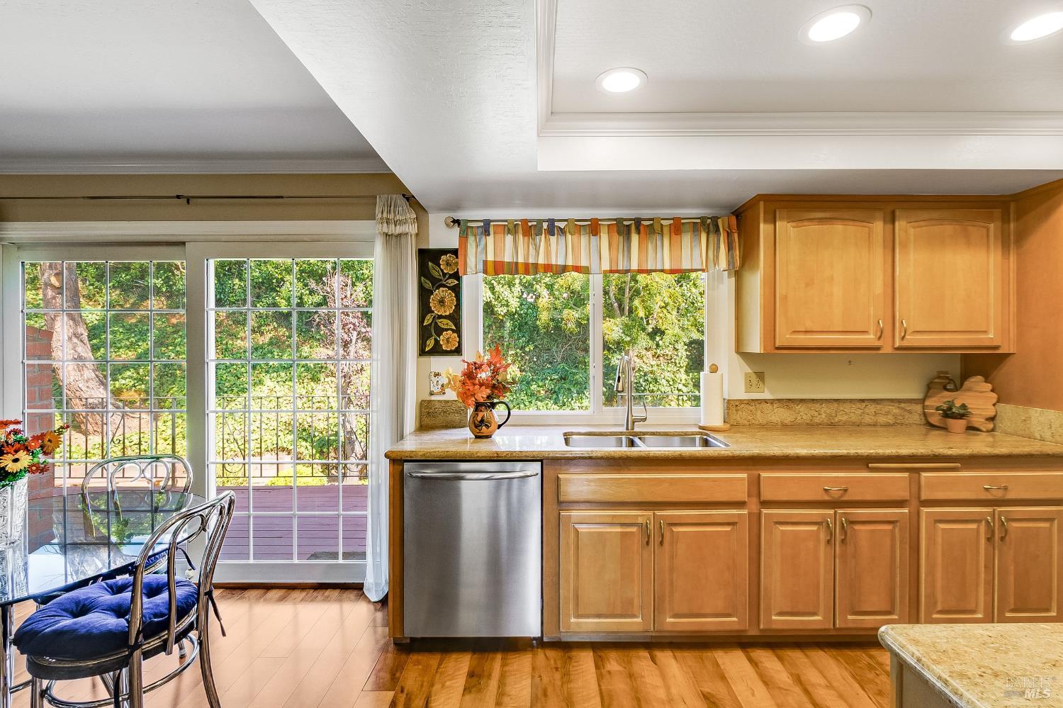 131 White Chapel Drive Benicia CA 94510