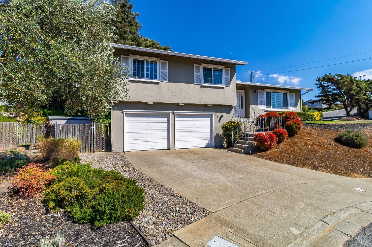 131 White Chapel Drive Benicia CA 94510