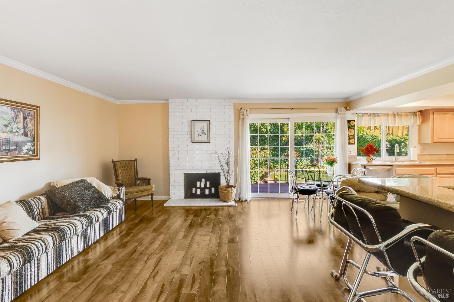 131 White Chapel Drive Benicia CA 94510