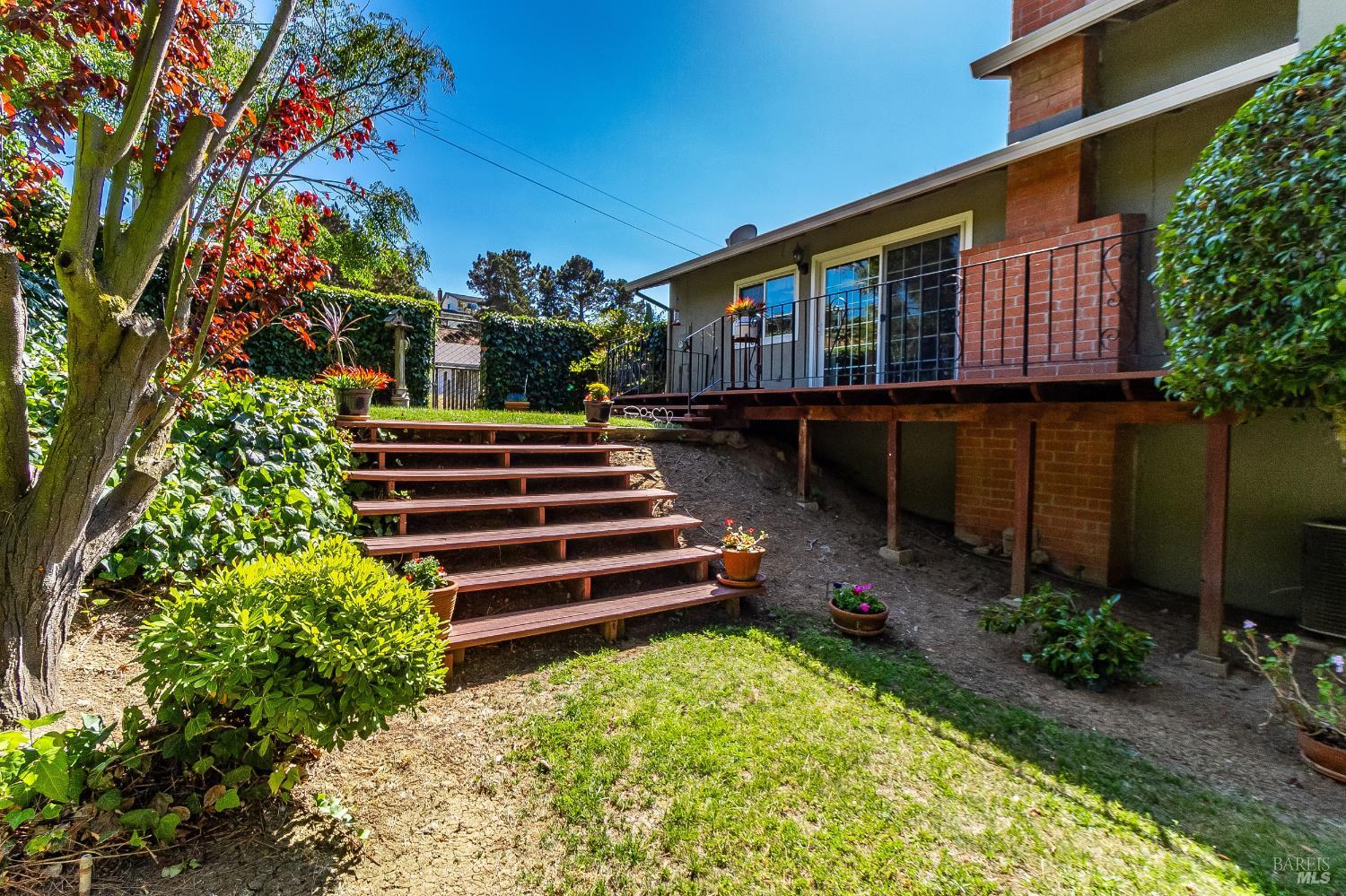 131 White Chapel Drive Benicia CA 94510