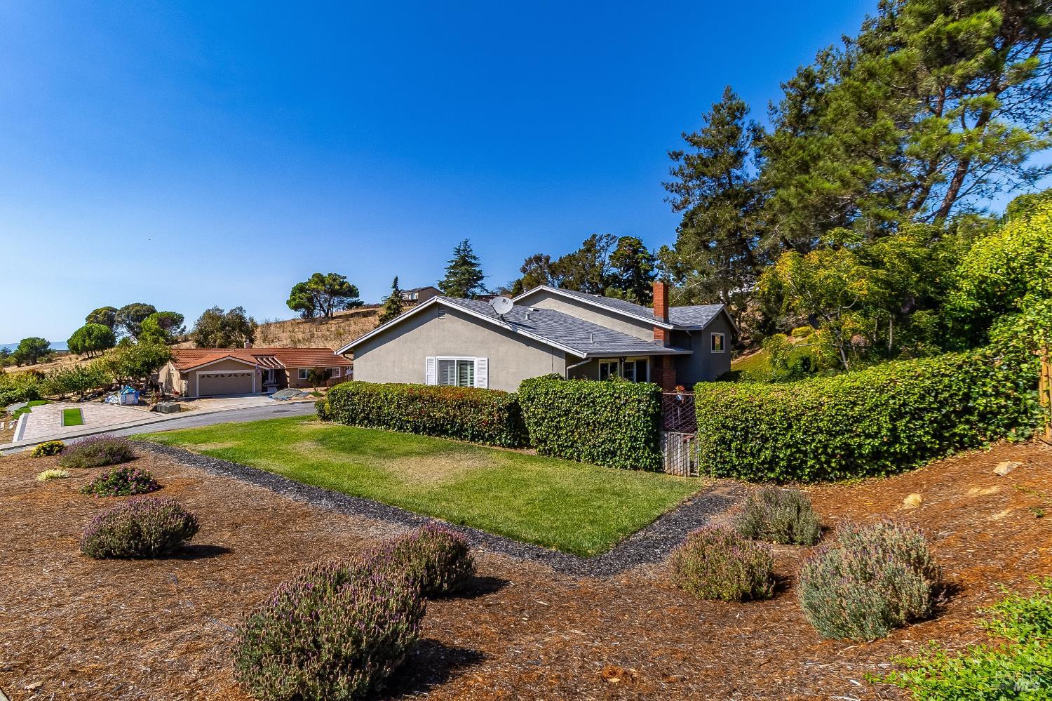 131 White Chapel Drive Benicia CA 94510