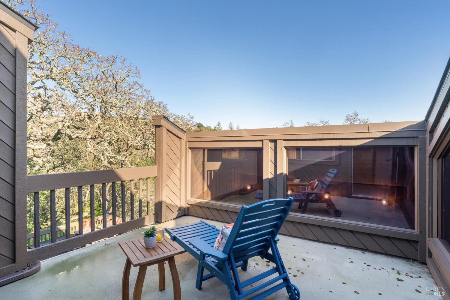 14 Oak Grove Way Napa CA 94559