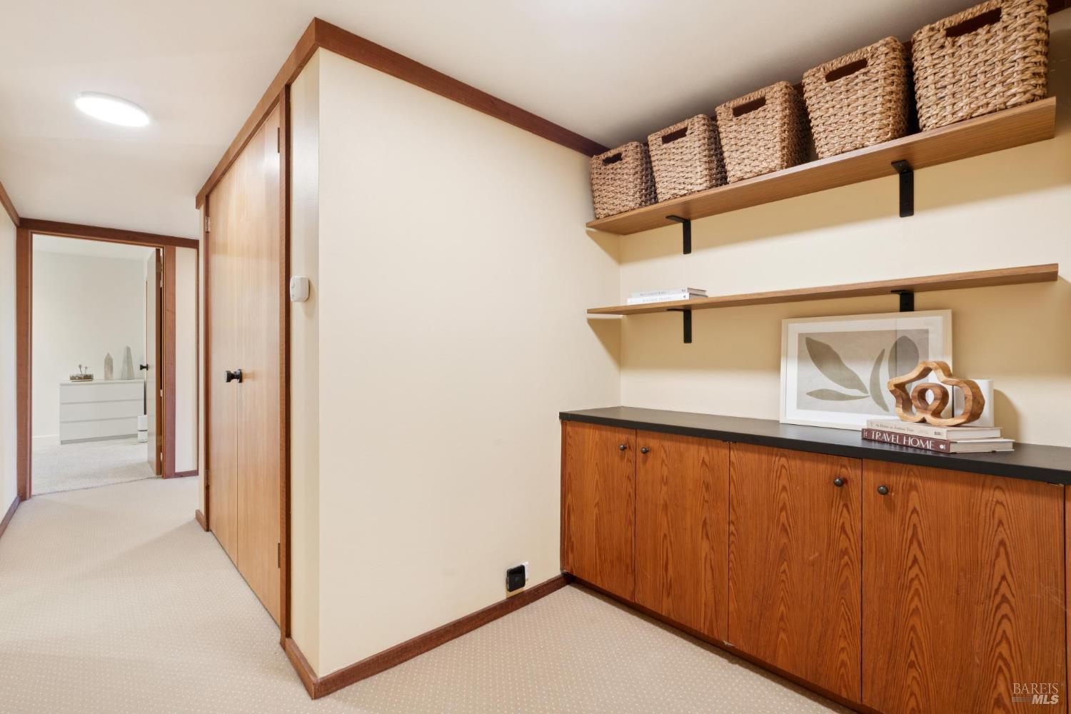 14 Oak Grove Way Napa CA 94559