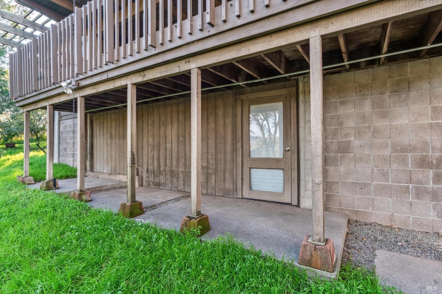 14 Oak Grove Way Napa CA 94559