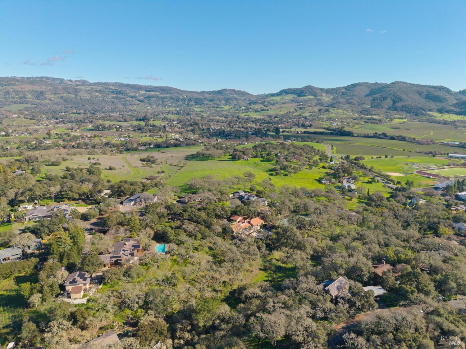 14 Oak Grove Way Napa CA 94559