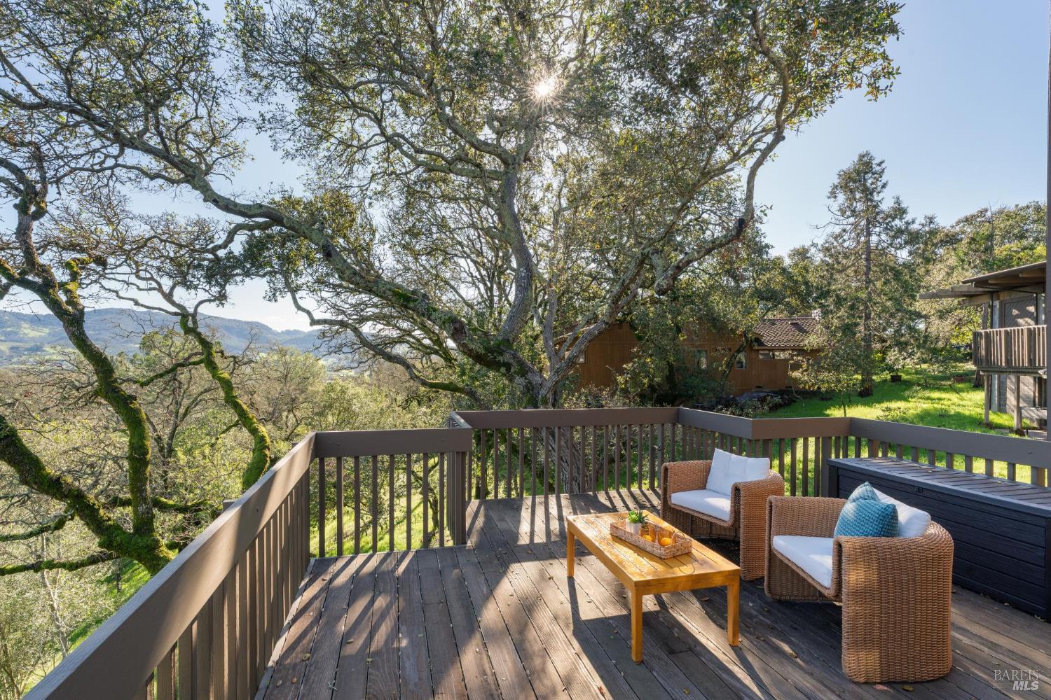 14 Oak Grove Way Napa CA 94559